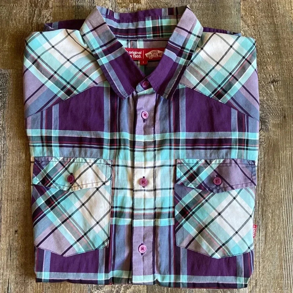 🎉HOST PICK 🎉Vans |  Short Sleeve Button Down